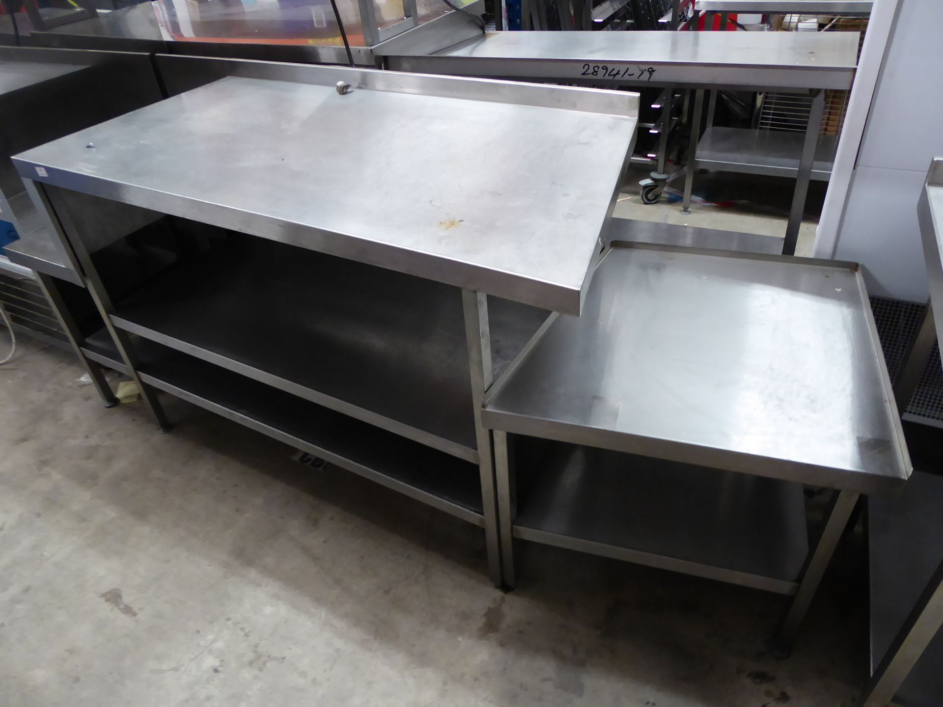 * S/S prepbench with upstaand and undershelf - with lowlevel applience shelf to either end. 2200w - Image 2 of 2