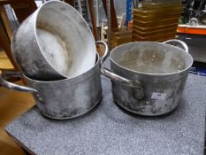 * 3 x cooking pots