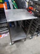 * S/S left hand feed table 600w x 580d x 950h