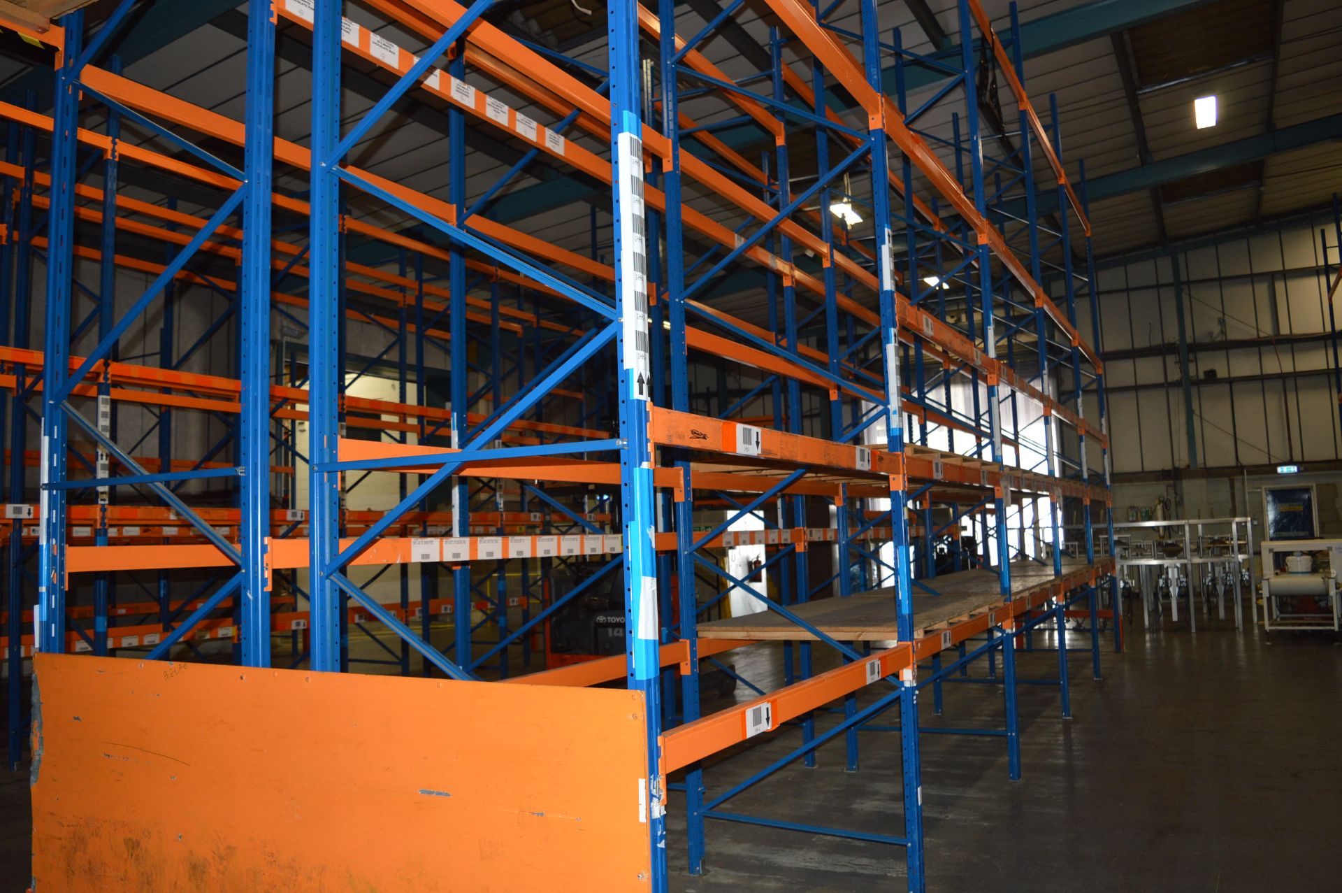 *Five Bays of Medium Duty Pallet Racking (2.2m wide, 1.1m deep, 6m high) Comprising Six Uprights and