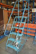 *Set of Blue Tubular Steel Five Tread Mobile Warehouse Steps