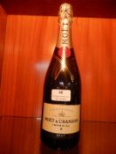 Moet & Chandon Champagne 75cl