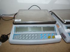 *Adam 9661 Digital Money Scales