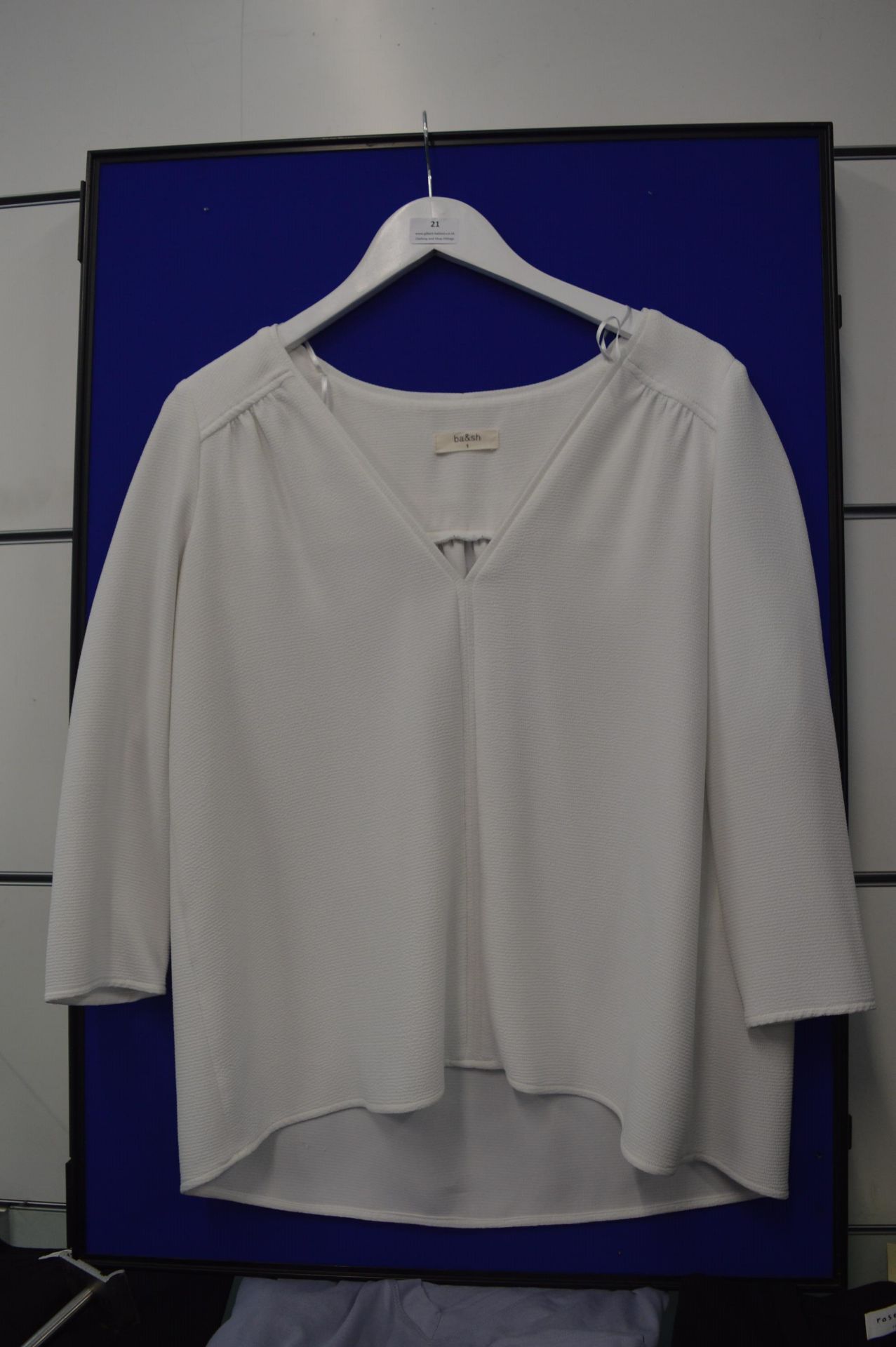 *BA & SH Ladies White Top Size: 1