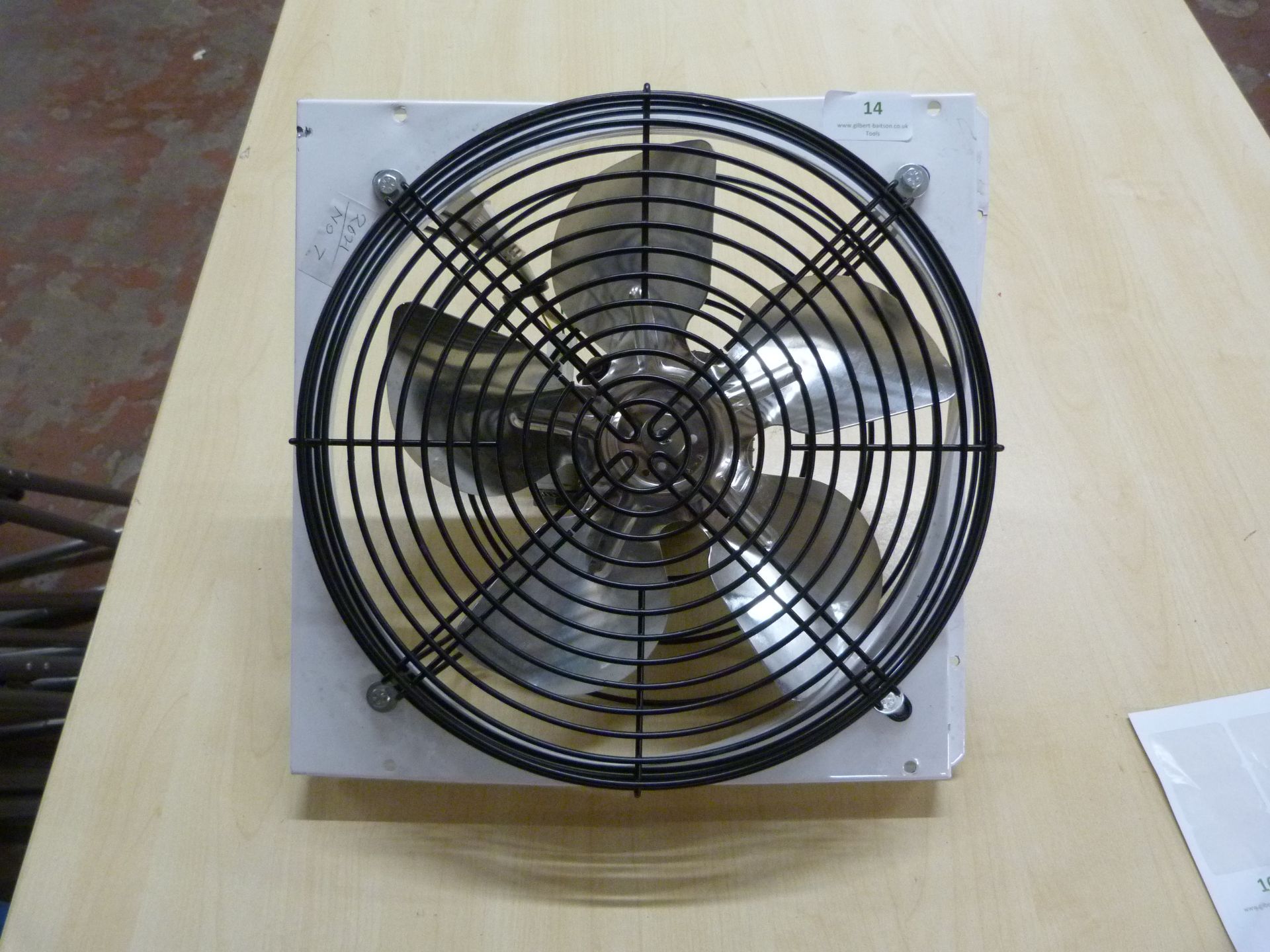 *Wall Mounted Extractor Fan