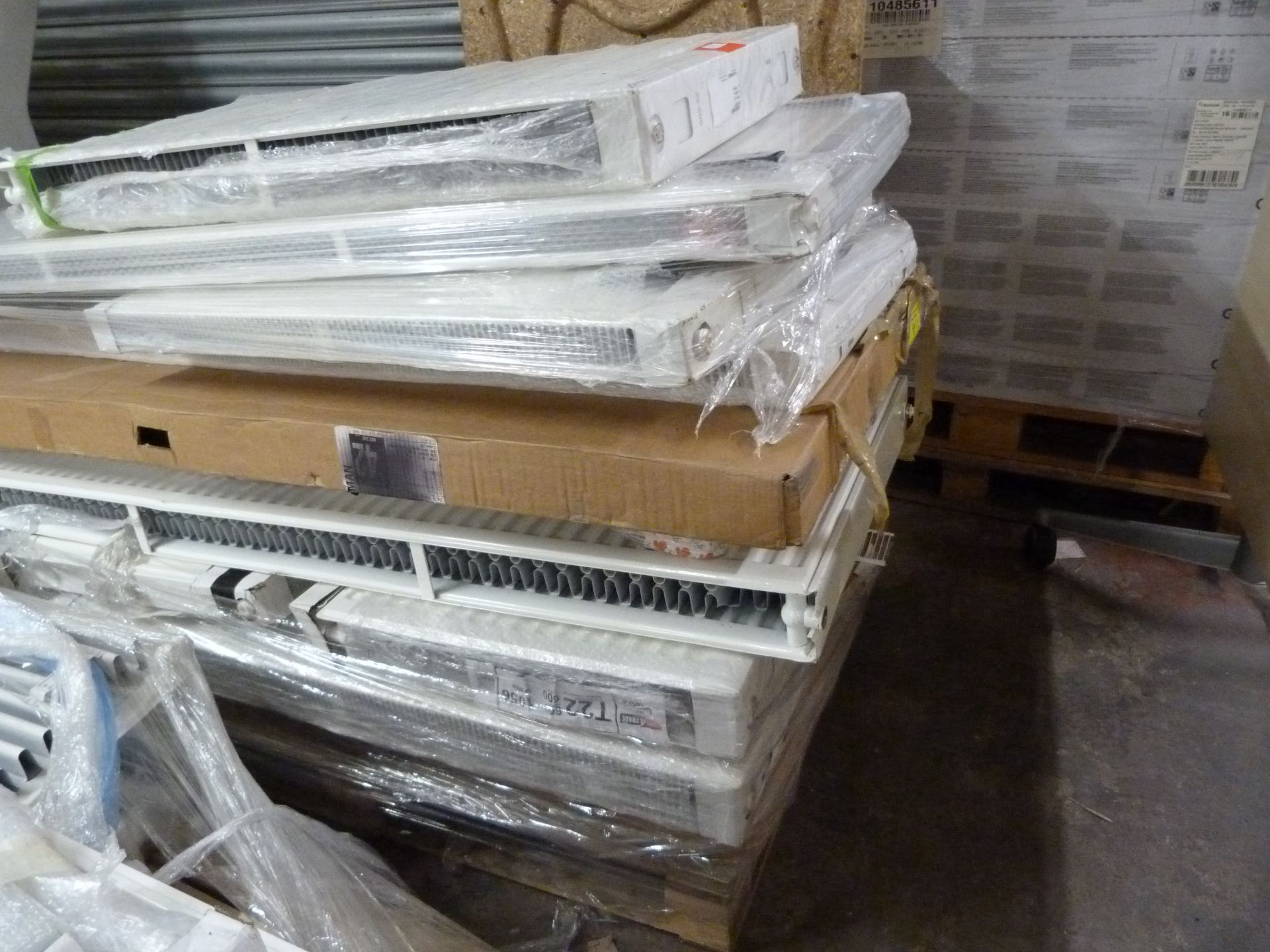 *Pallet of ~9 Assorted Radiators