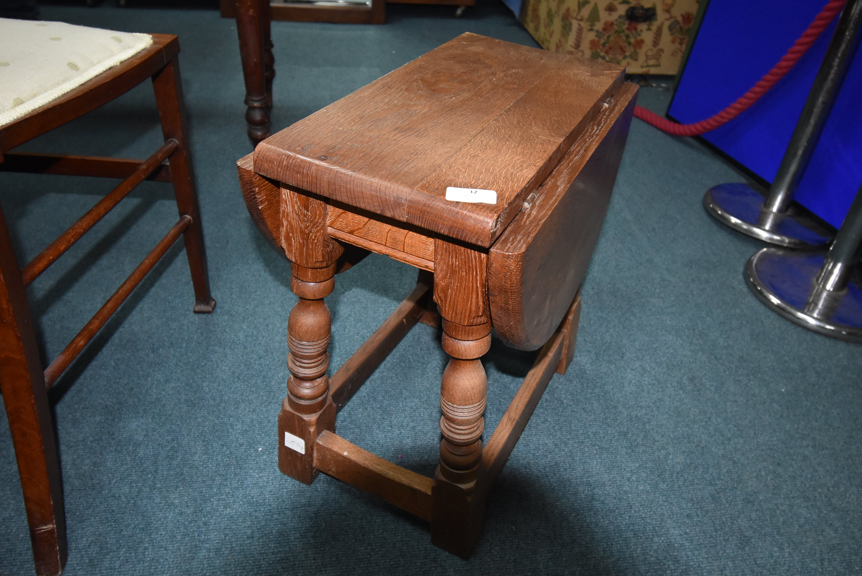 Oak Jointed Drop Leaf Occasional Table