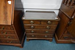 Georgian Mahogany Two over Three Chest of Drawer with String Inlaid Detail on Bracket Feet