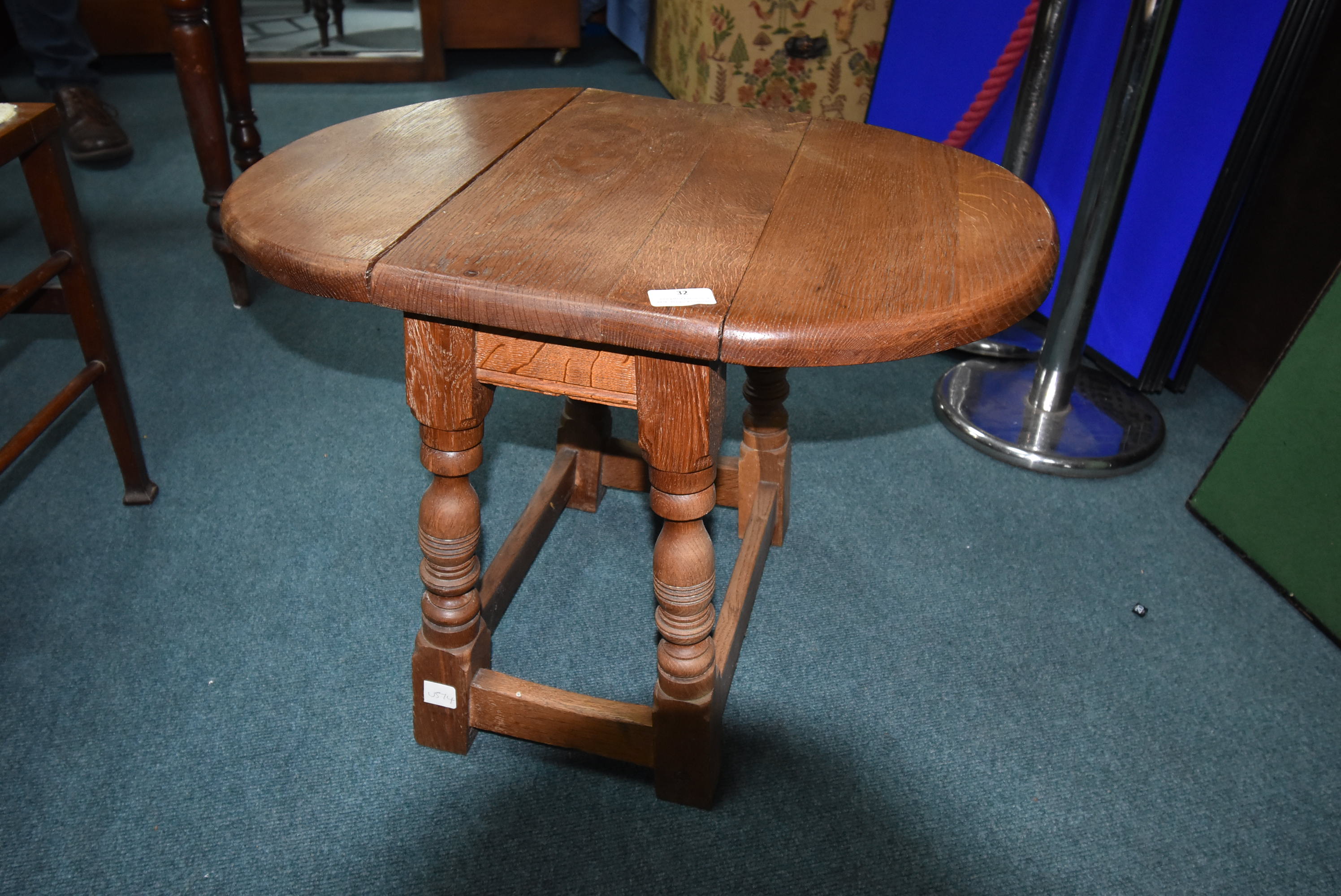 Oak Jointed Drop Leaf Occasional Table - Image 2 of 2