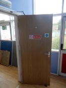 *Oak Face Door with Hydraulic Door Closer, Furniture and Anti Finger Trapper