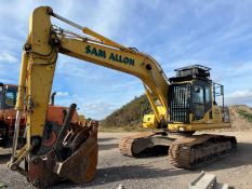 *2011 Kamatsu PC210LC-8 360 excavator with bucket and grab/crusher Located at melton site