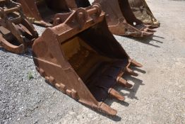 *115cm Excavator Bucket