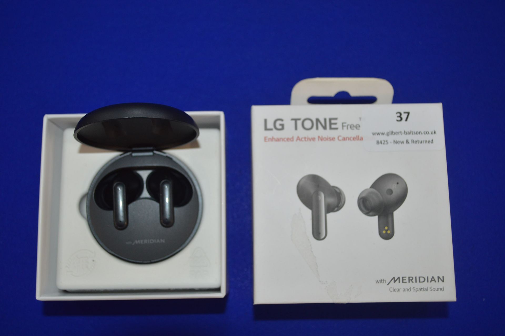 *LG Tonefree Earbuds