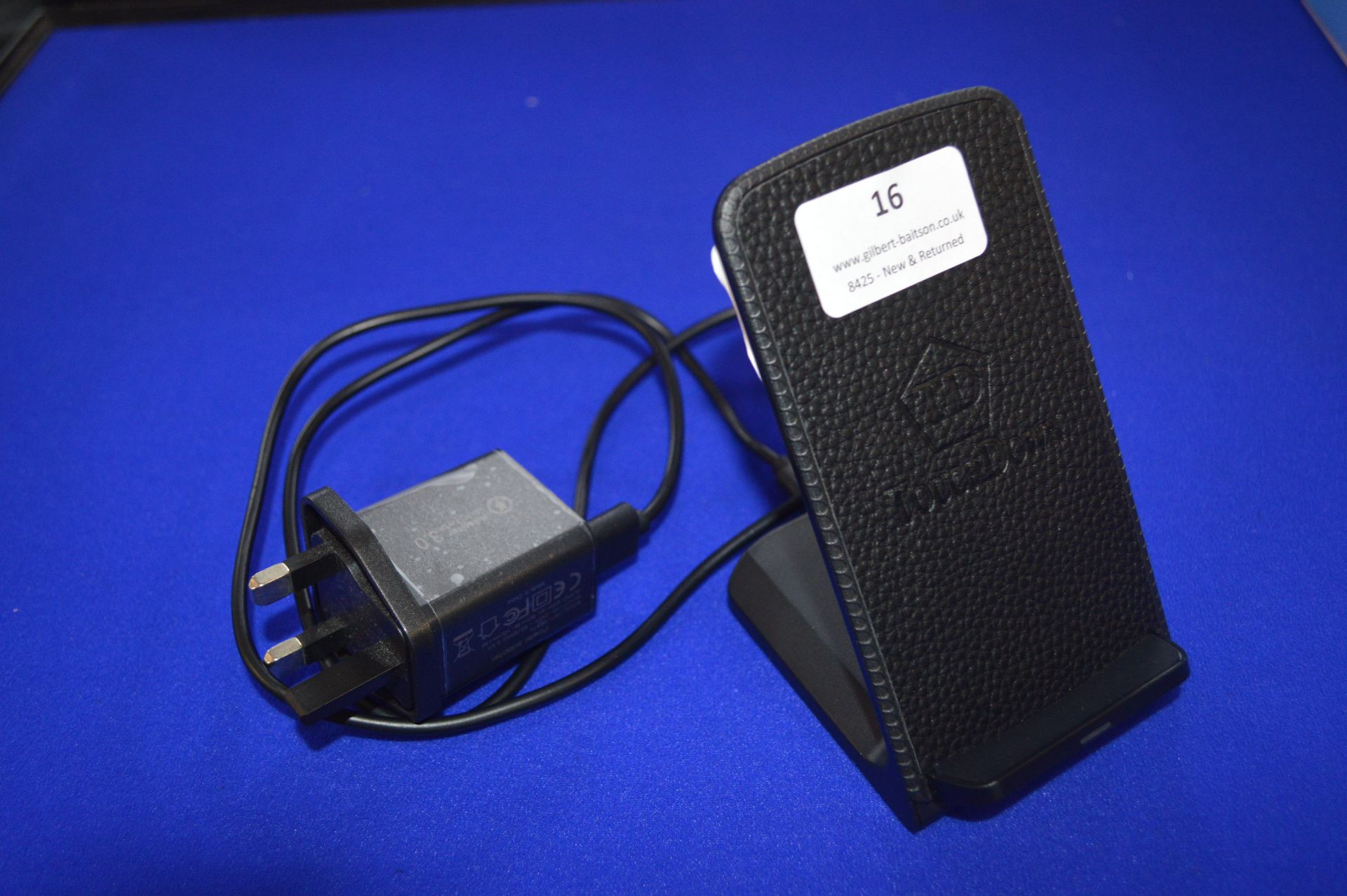 *Touchdown Leather Mounted Phone Charger Pad