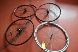 *4x Assorted Used Wheels