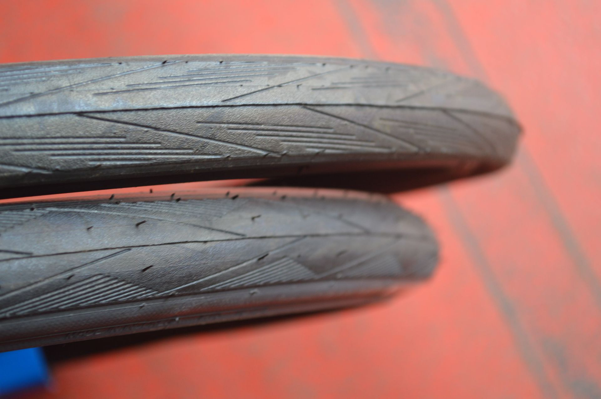 *Pair of Schwalbe 700x25c Tyres - Image 3 of 3