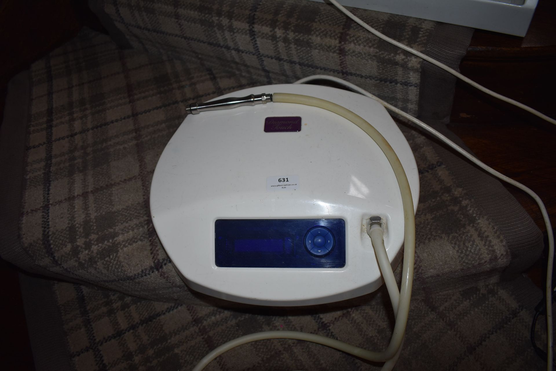 *Diamond Touch Micro Dermabrasion Machine