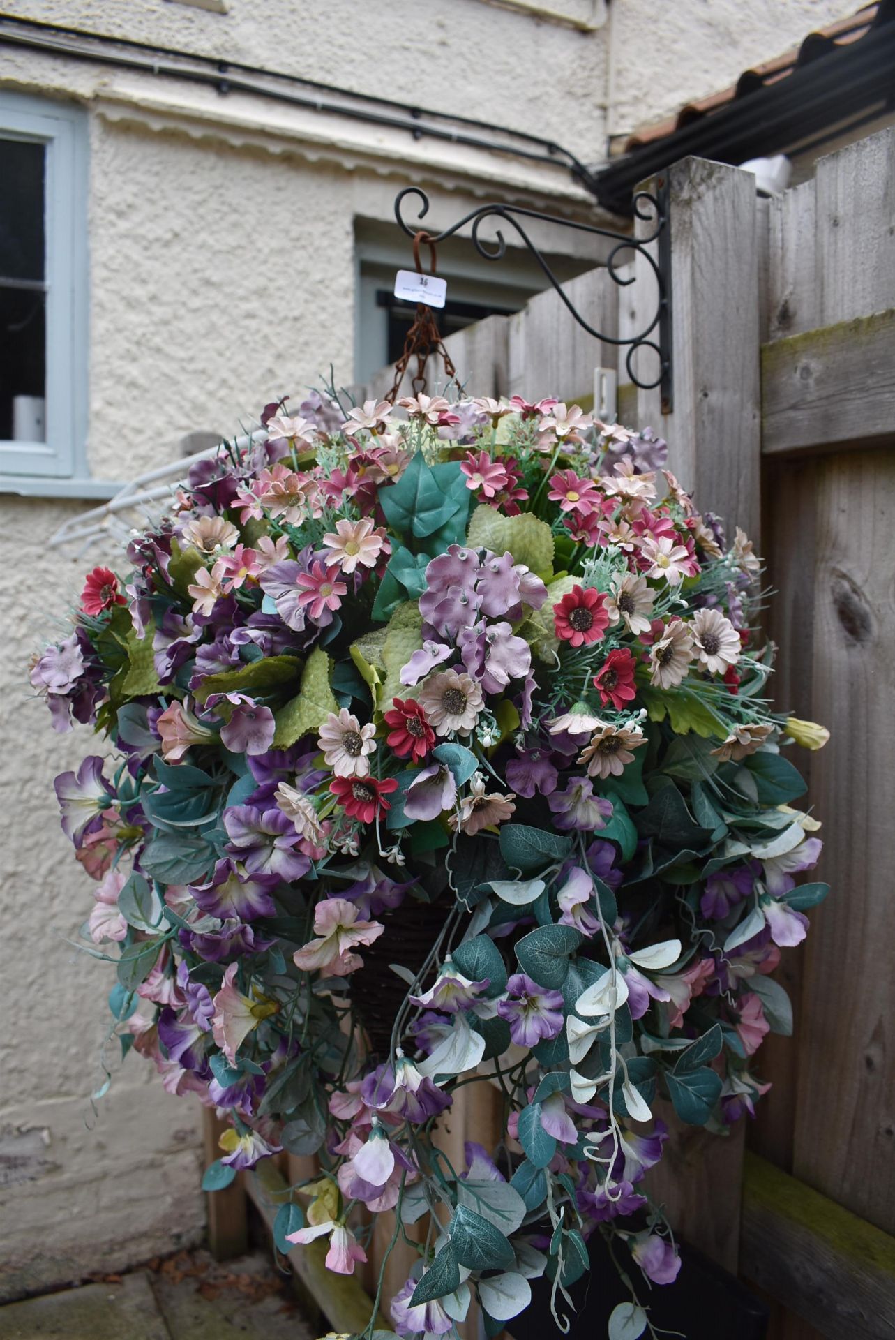 *Artificial Hanging Basket Floral Display