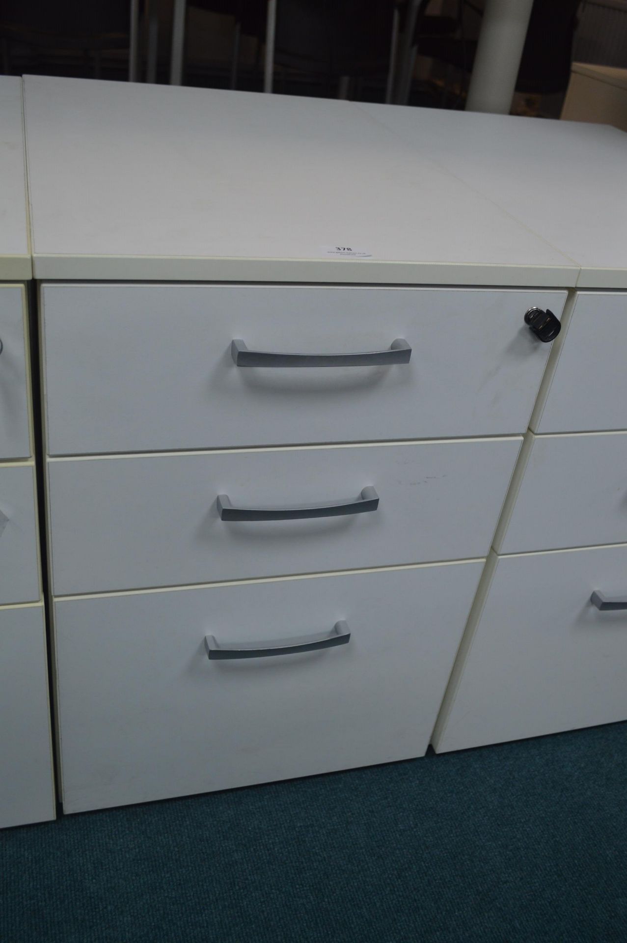 *White Three Drawer Filing Unit with Key