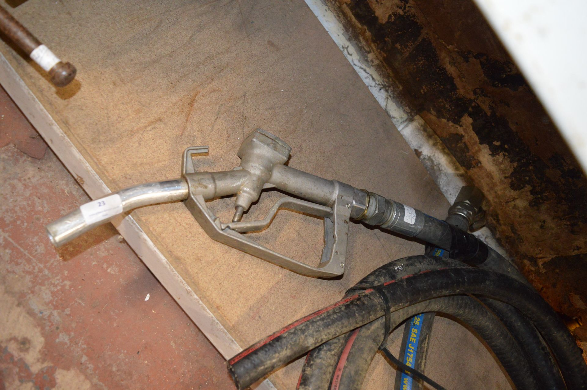 *Fuel Pump Gun with Hose