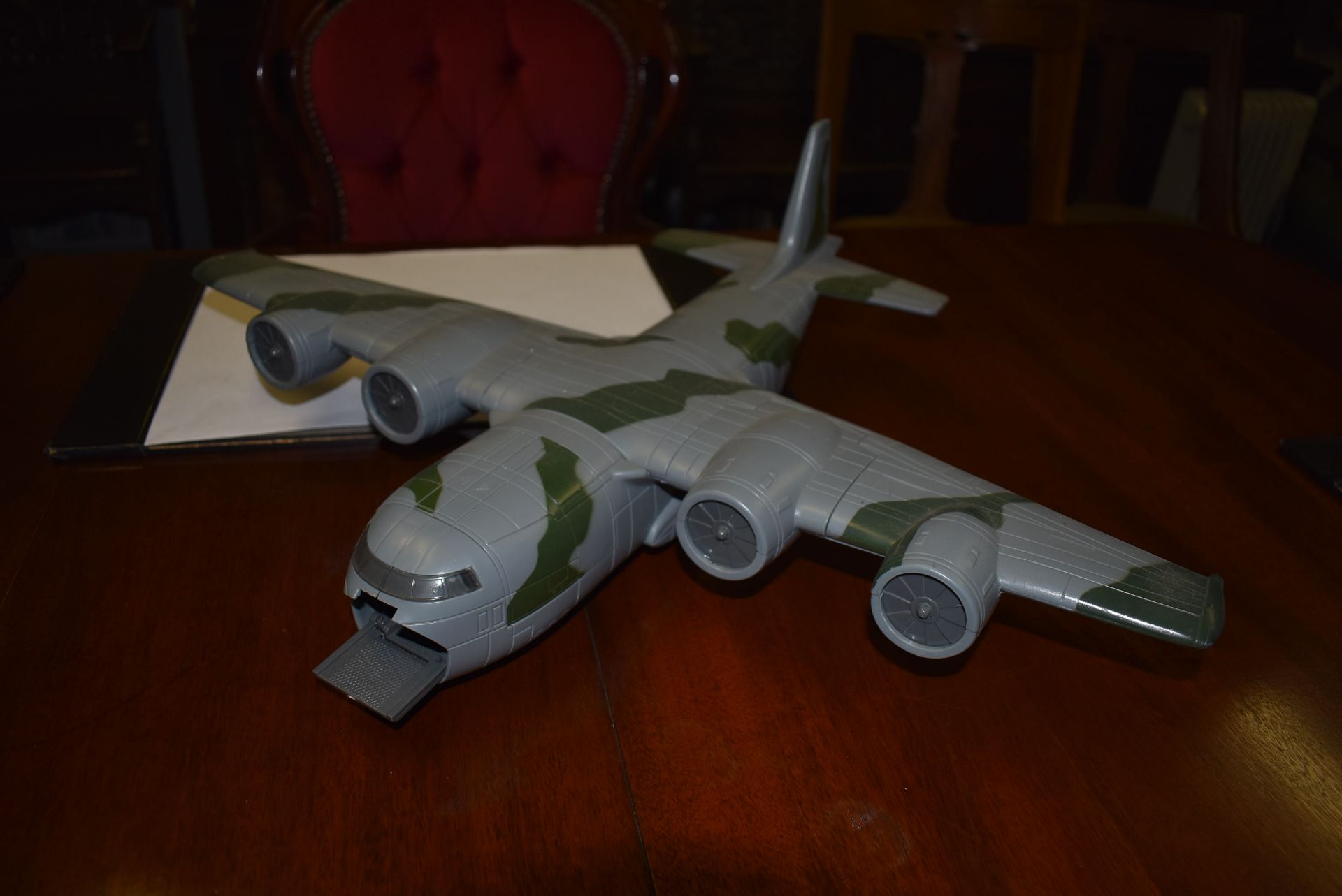 Five Plastic Military Toys - Image 6 of 6