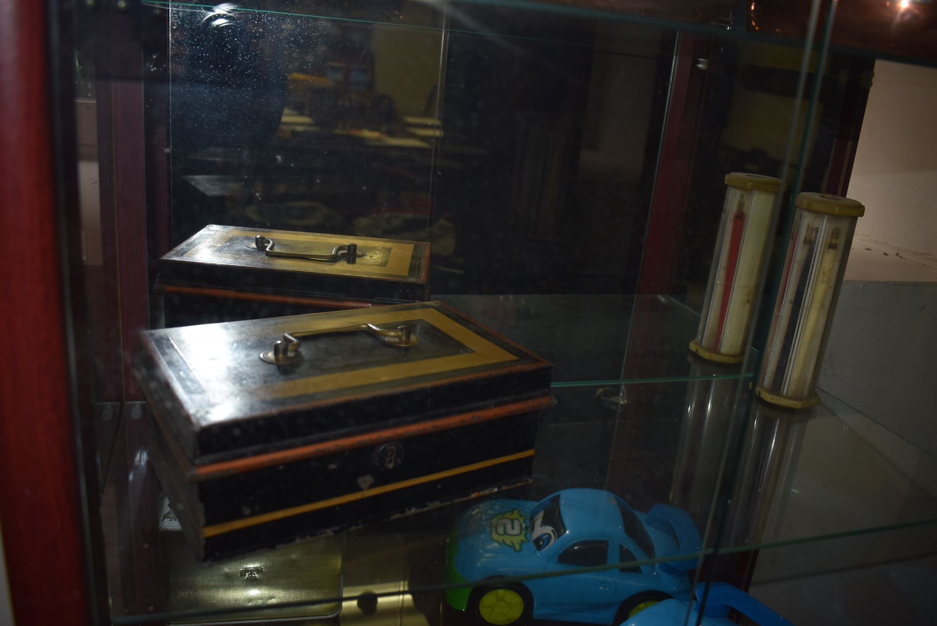 Contents of Display Cabinet; Two Copper Water Warmers, String Box, Cigarette Boxes, etc. - Image 3 of 4