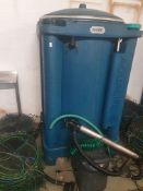 * Aqualife tank 2500L - with Hailea DC-750 cooler and UV light filter. Tank comprises of external