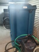 * Aqualife tank 2500L - with Hailea HC-1000A cooler. Tank comprises of external tank, with stackable