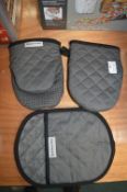 *Kitchenaid 3pc Oven Glove Set (grey)