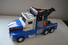 *Mighty Motorised Heavy Duty Tow Truck