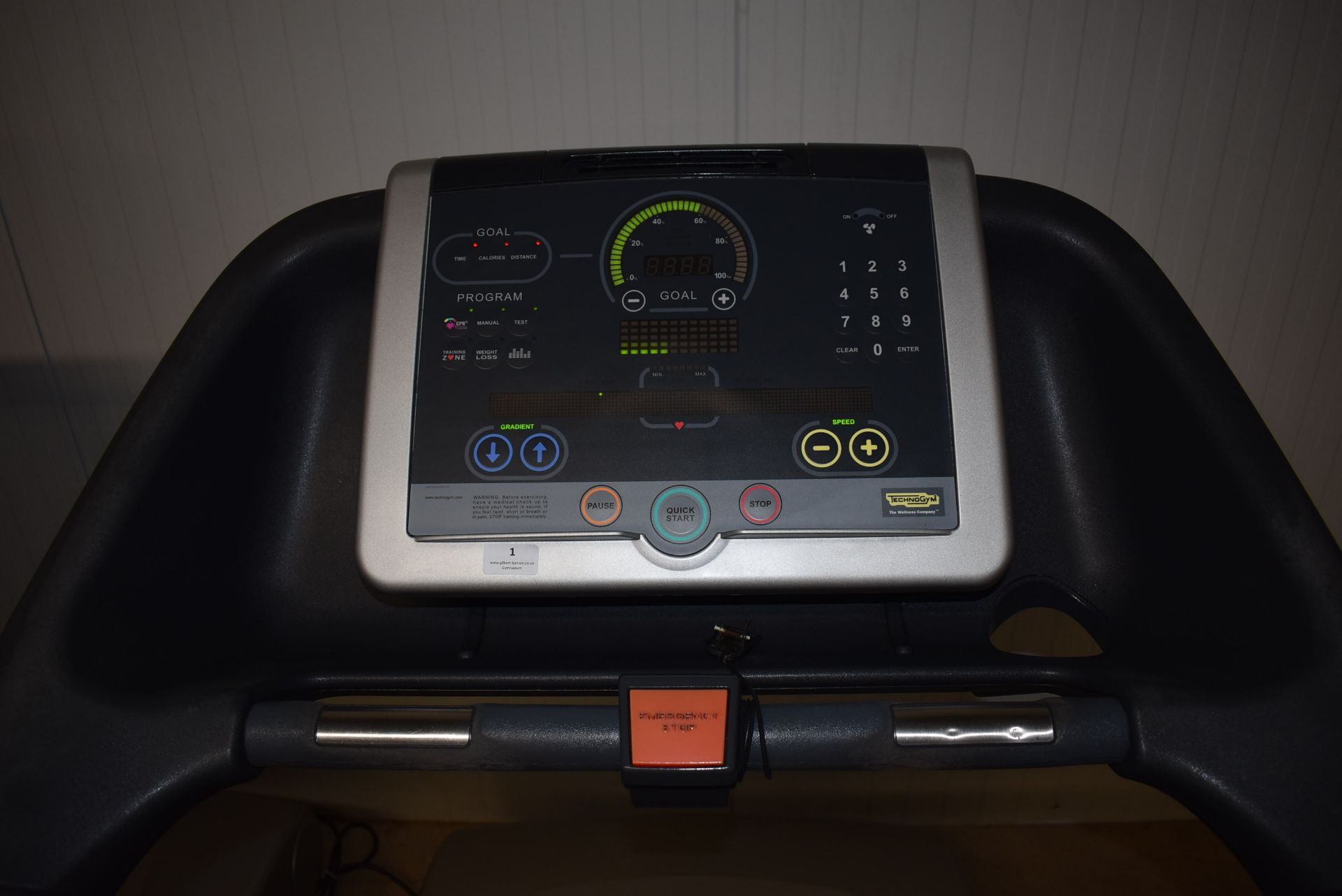 *Technogym Run 700 Treadmill - Image 2 of 2