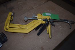 *Pair of Quick Release Clamps