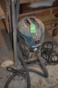 *Makita VC3011L Commercial Vacuum with Tools