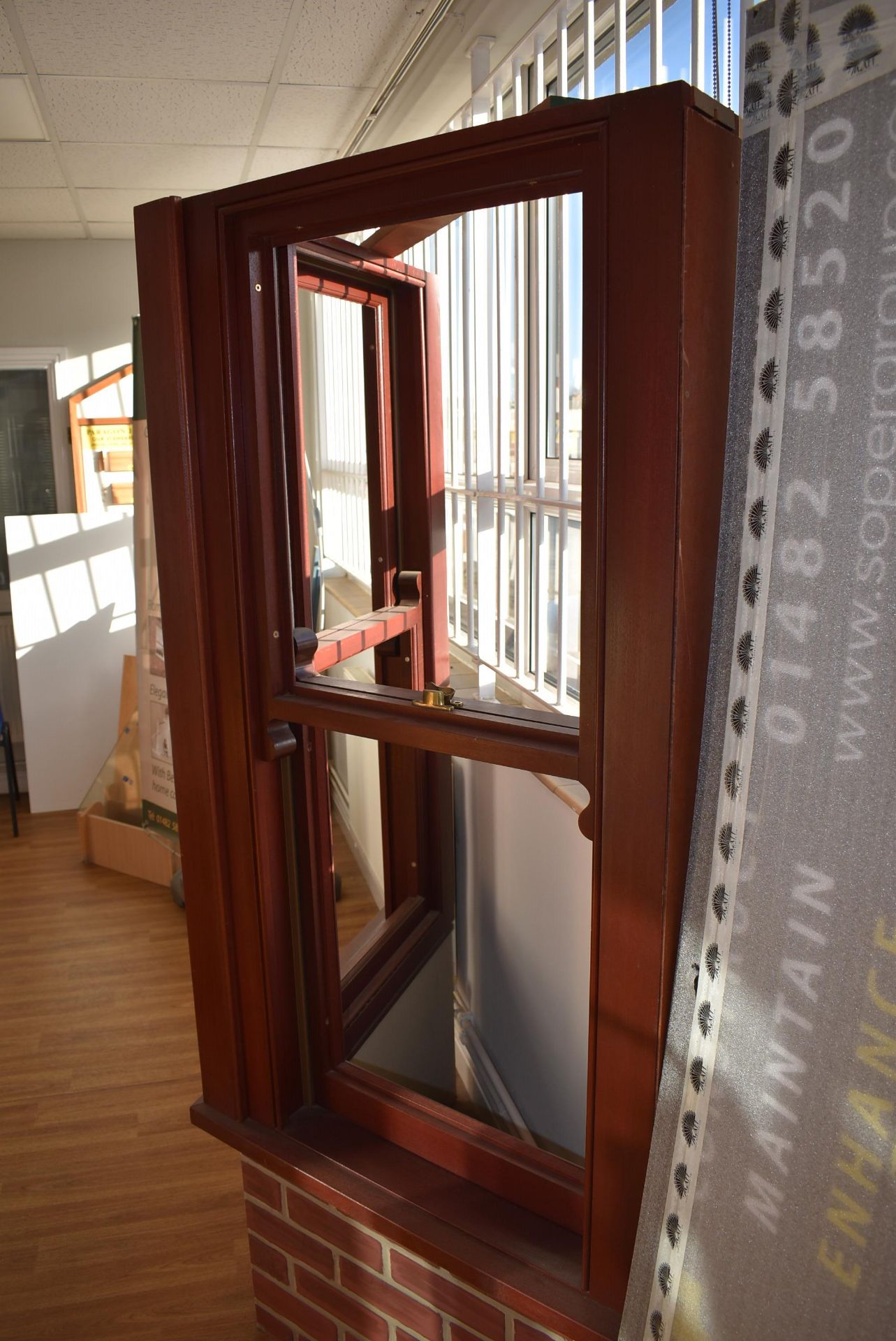 *Display Hardwood Sash Window - Image 2 of 2