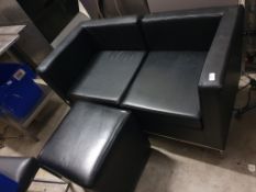 * 2 x cube corner seats and foot stool