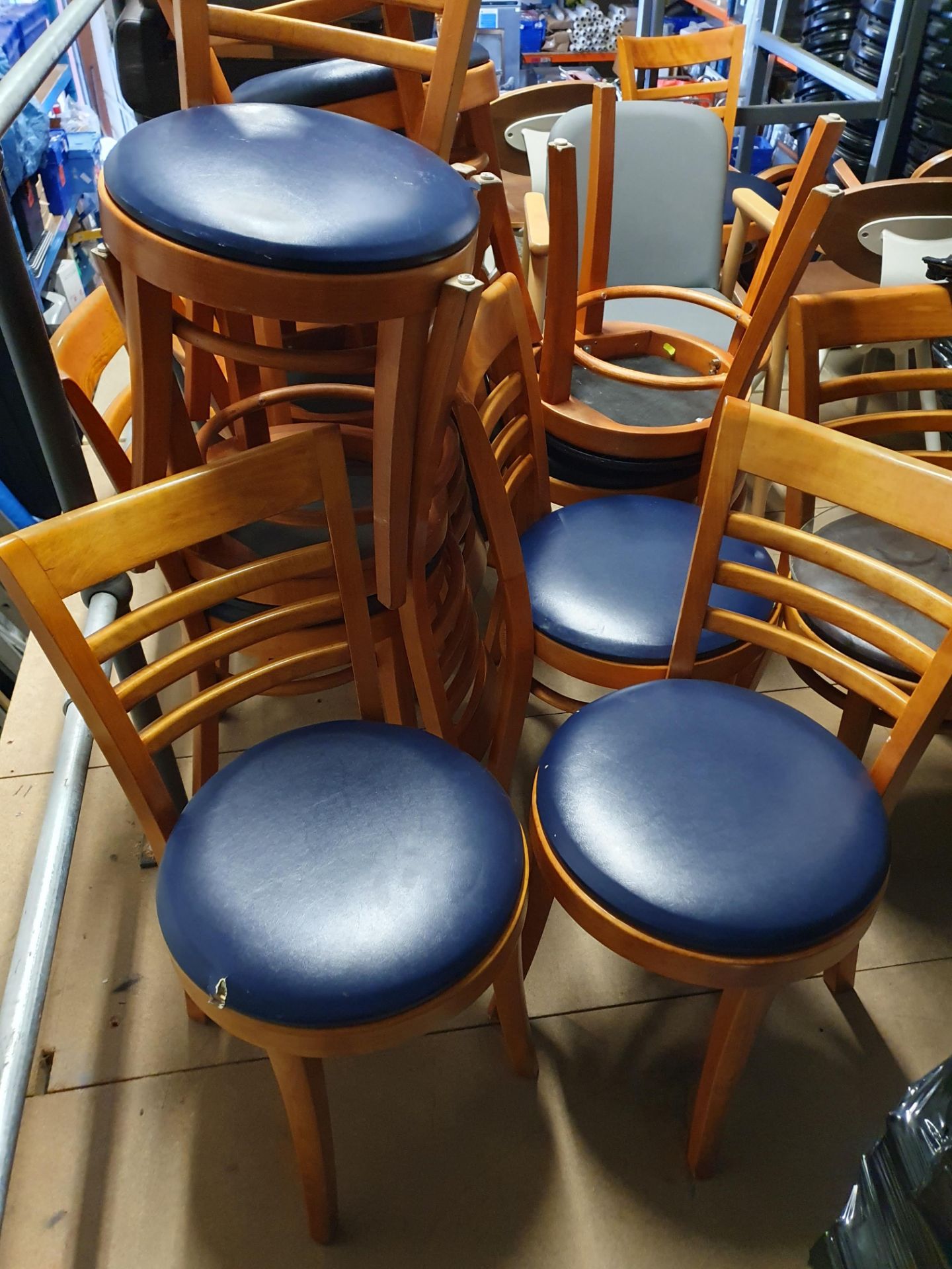 * 14 x chairs with navy seat pads
