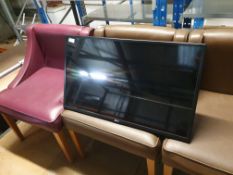 * LG 32" TV