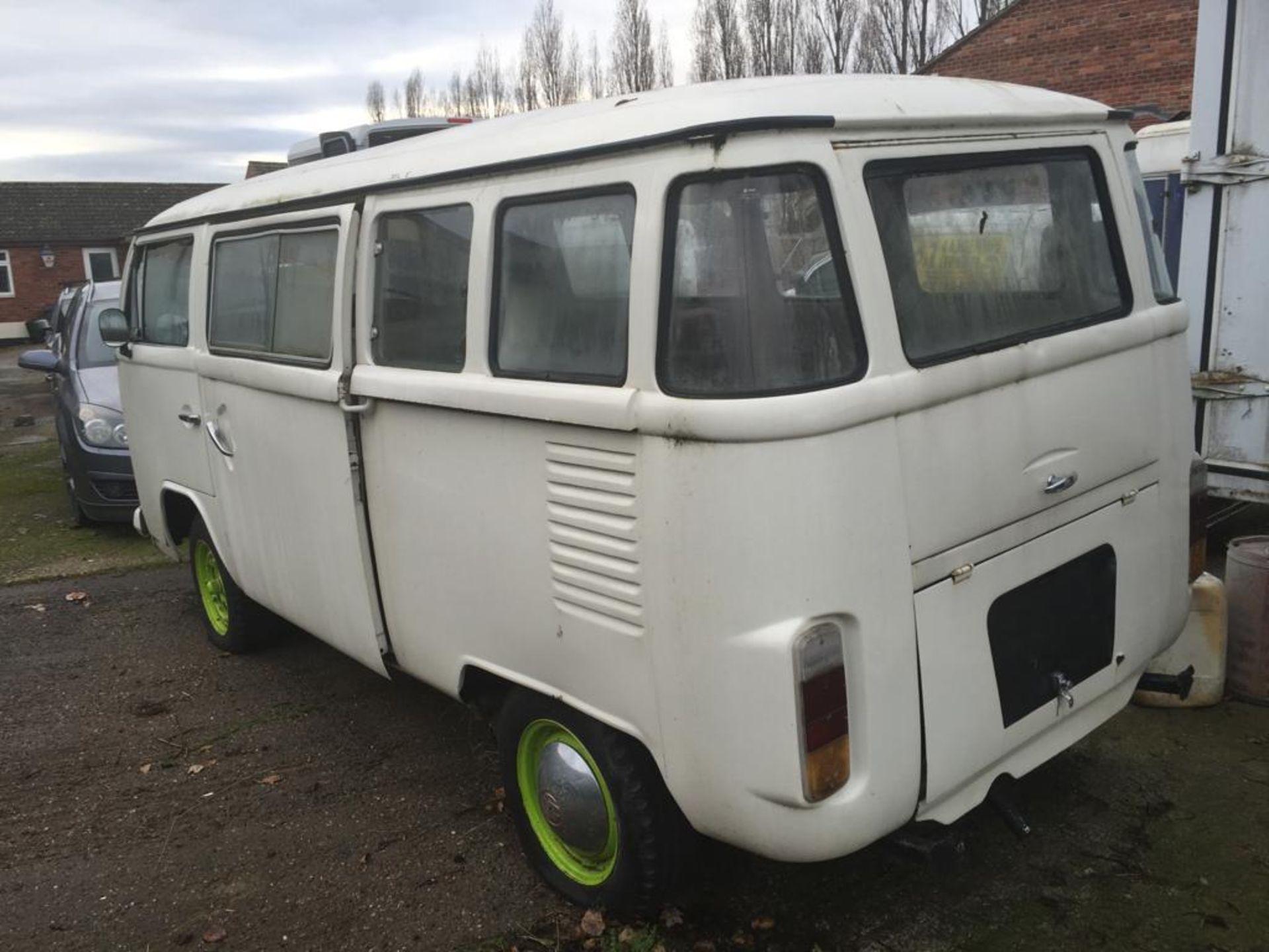 VW 15 window bus