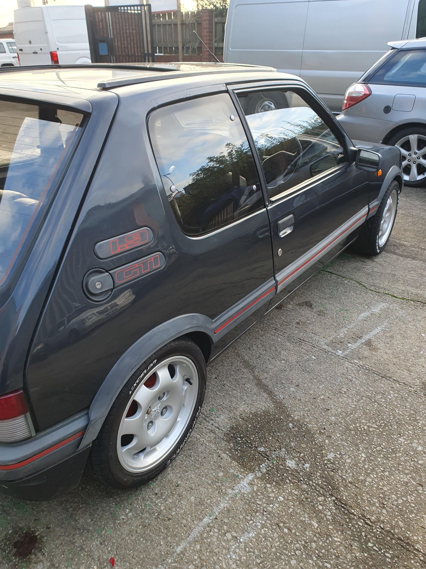 1988 Peugeot 205 GTI 1.6 - Image 4 of 12