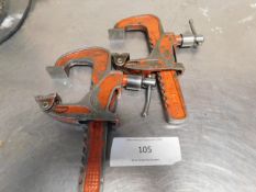 * 2x Carver G Clamps