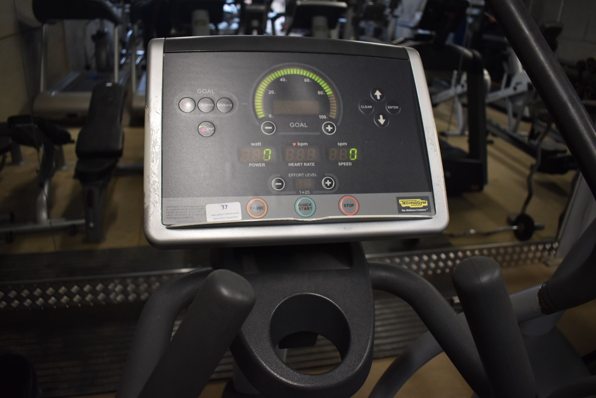 *Technogym Synchro Excite Cross Trainer 500 Series - Image 2 of 2