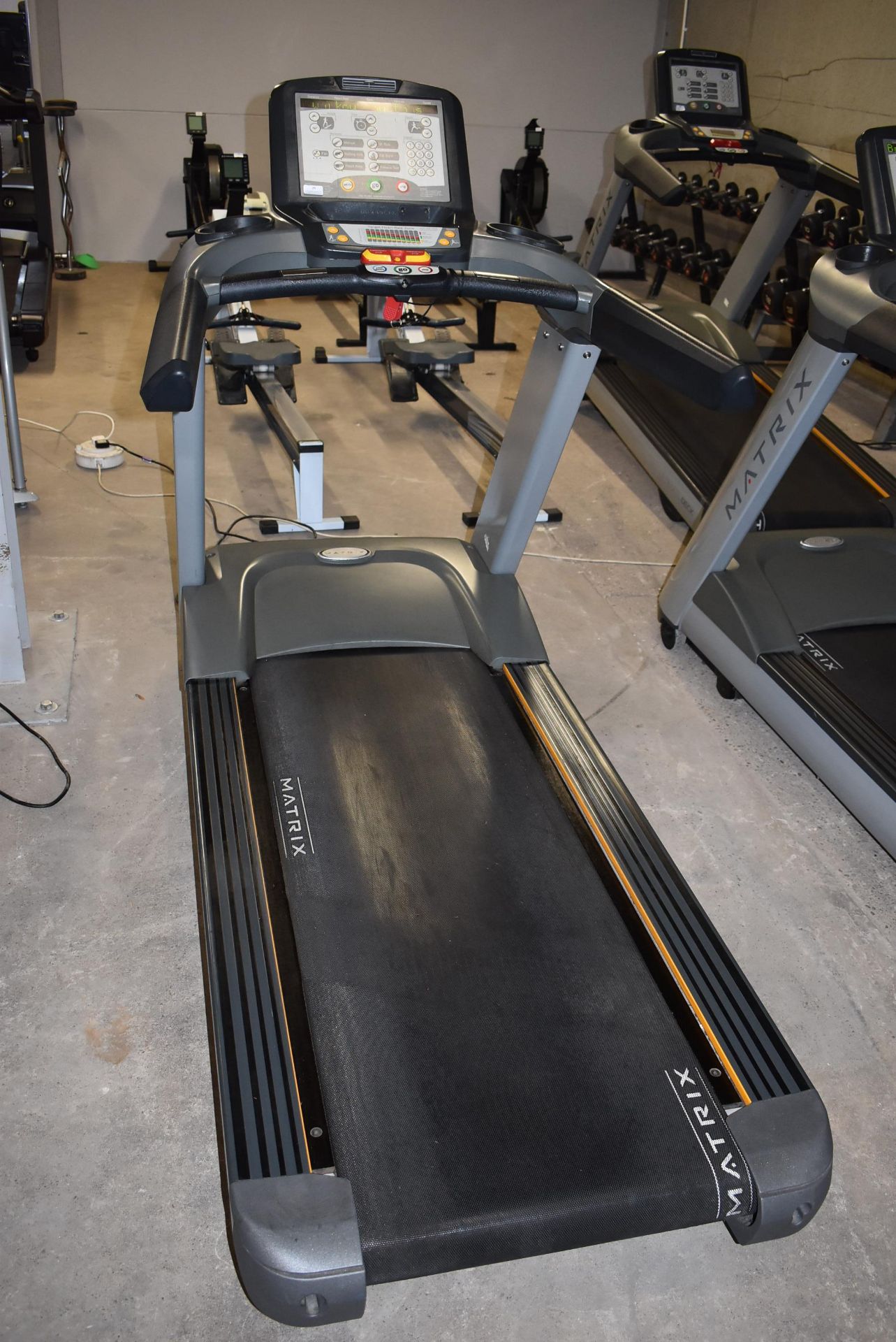 *Matrix Ultimate Deck T5X Treadmill