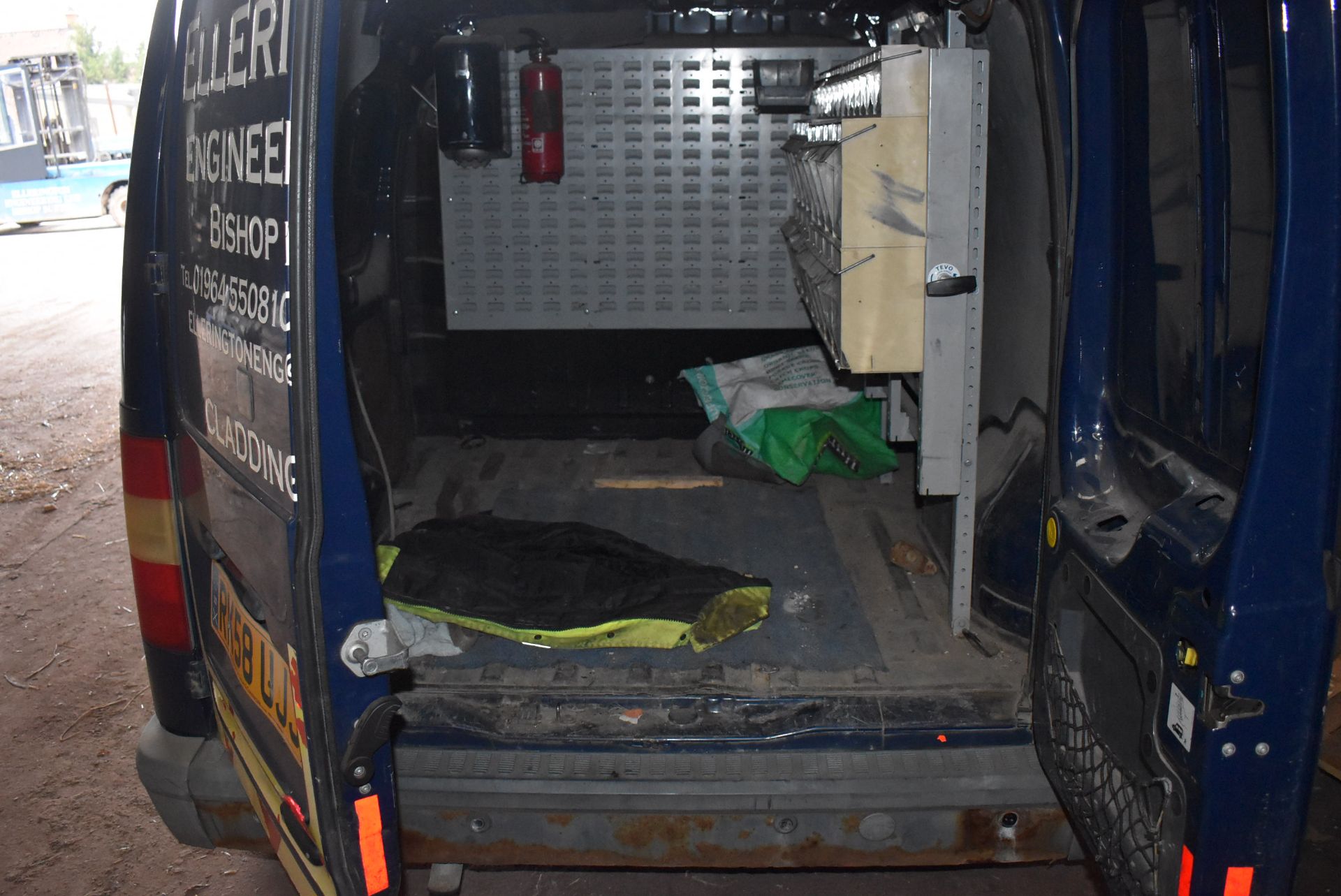 *Ford Transit Connect, Reg: RK58 UJJ (requires clutch) MOT: 16th January 2023 - Image 4 of 6