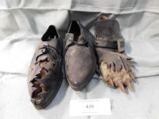 *Wolfman shoe prop