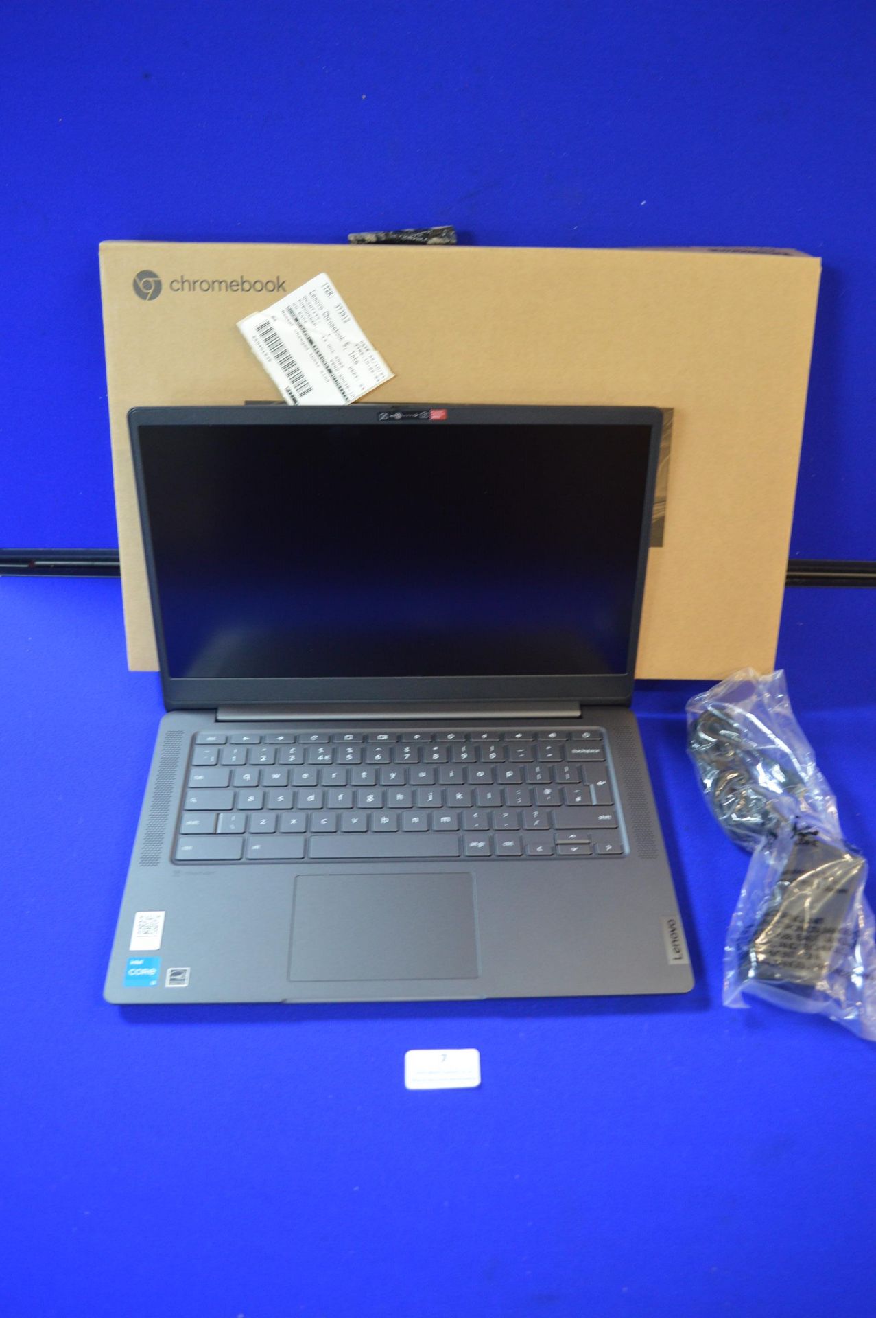 *Lenovo Chromebook 5 with Intel i3 Processor - Image 2 of 3