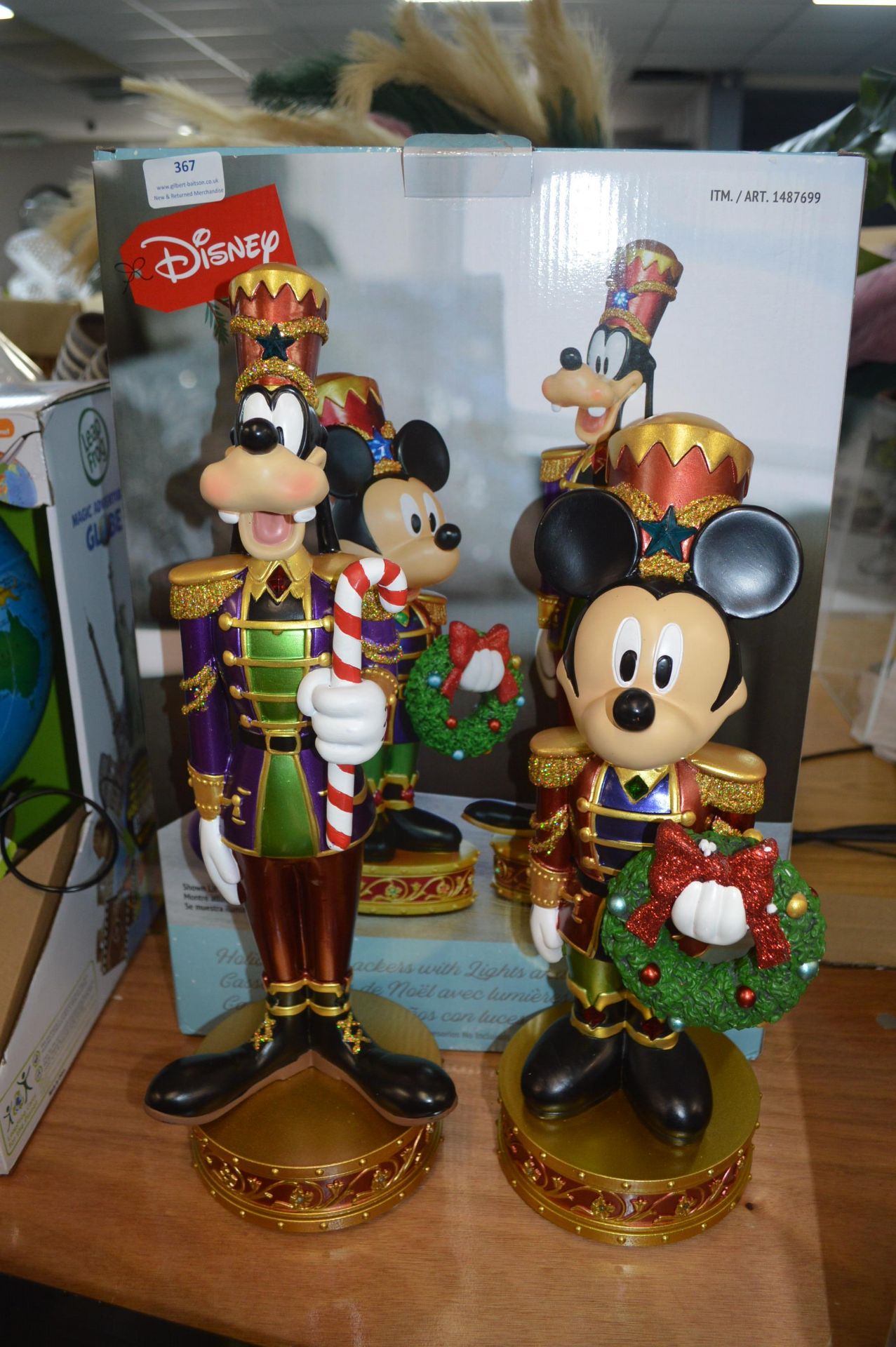 *Disney Goofy & Mickey Mouse Christmas Figures