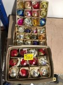 36 Traditional Christmas Baubles