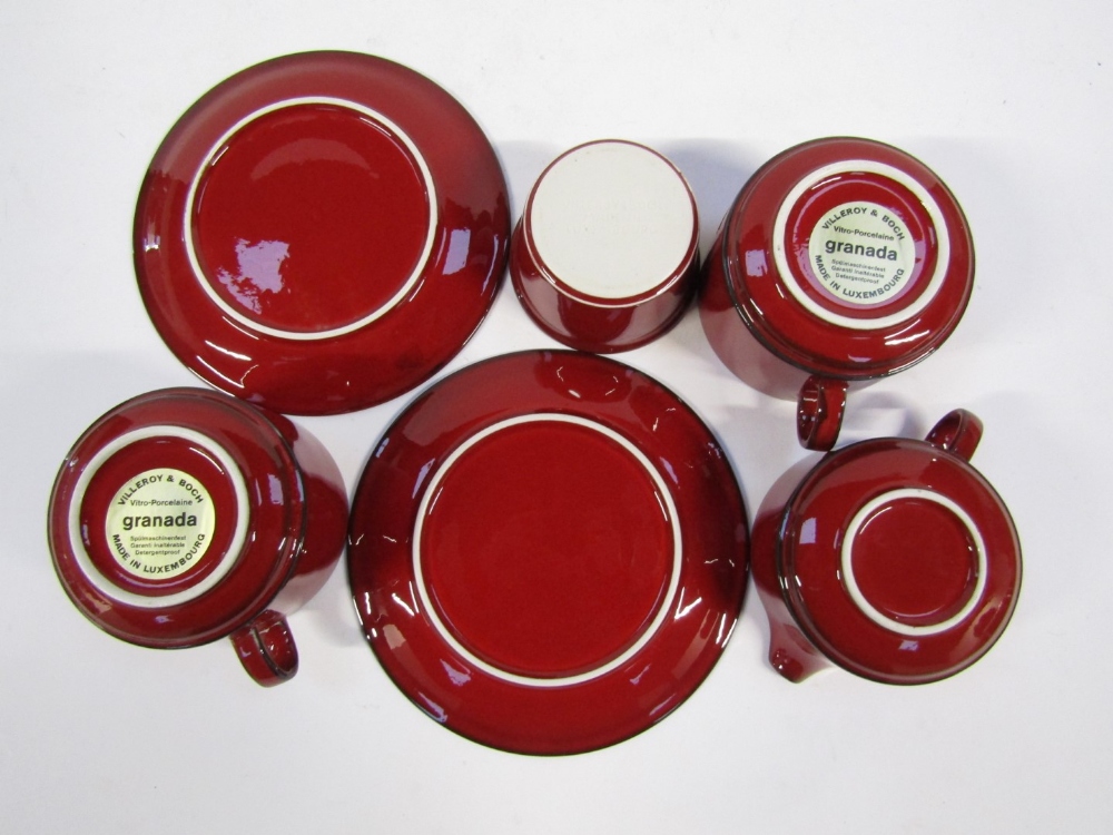 A Villeroy & Boch Granada part coffee service, in red flambe, comprising two cups and saucers, milk - Image 4 of 4