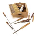 Wood working and carpentry hand tools, comprising chisels, rasps, gouges and turning tools, etc. (1