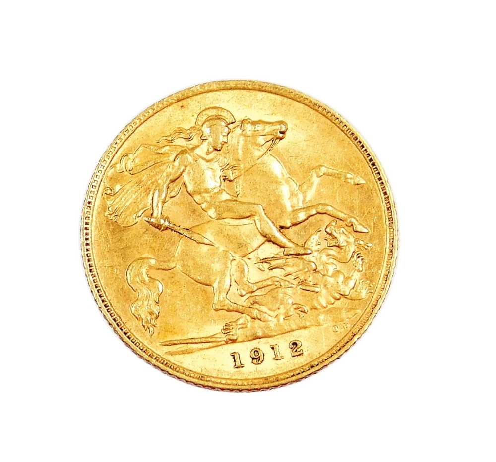 A George V gold half sovereign 1912, 4.0g.